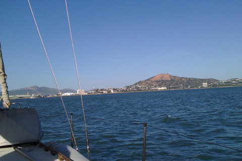 Townsville Early Morning Sailing Cruise Boat Tour - Palm Beach Accommodation 2