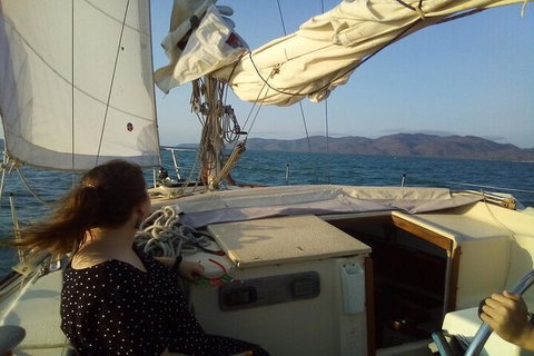Townsville Early Morning Sailing Cruise Boat Tour - Palm Beach Accommodation 6