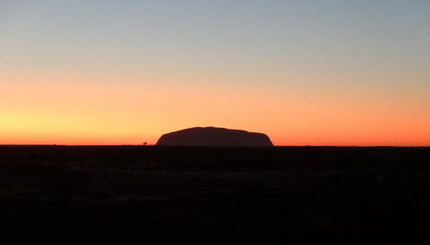 Best Of Ayers Rock: Sunset Uluru And Sunrise Kata Tjuta Small Group Tours - Palm Beach Accommodation 4