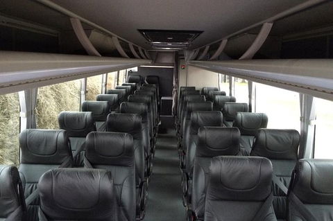 Uluru(Ayers Rock) To Alice Springs Coach Transfer - Palm Beach Accommodation 3