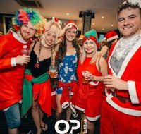 The ULTIMATE Sydney Christmas Eve Cruise - Palm Beach Accommodation