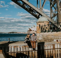30 Minute Private Vacation Photography Session with Local Photographer in Sydney - Palm Beach Accommodation