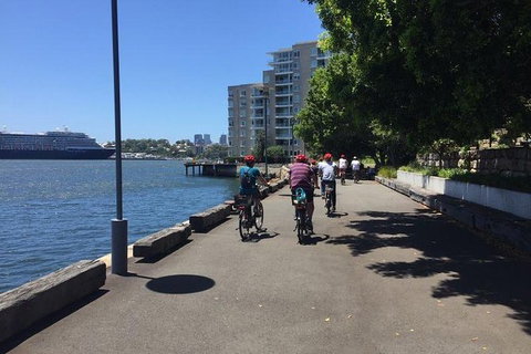 Sydney Harbour Discovery Tour - Palm Beach Accommodation 3