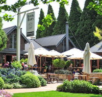Waves Waterfalls and Wineries Full-Day Southern Highlands Private Tour - Palm Beach Accommodation