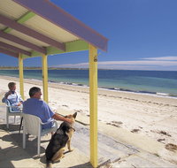 Black Point - Palm Beach Accommodation