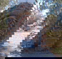 Jindera Pioneer Cairn - Palm Beach Accommodation