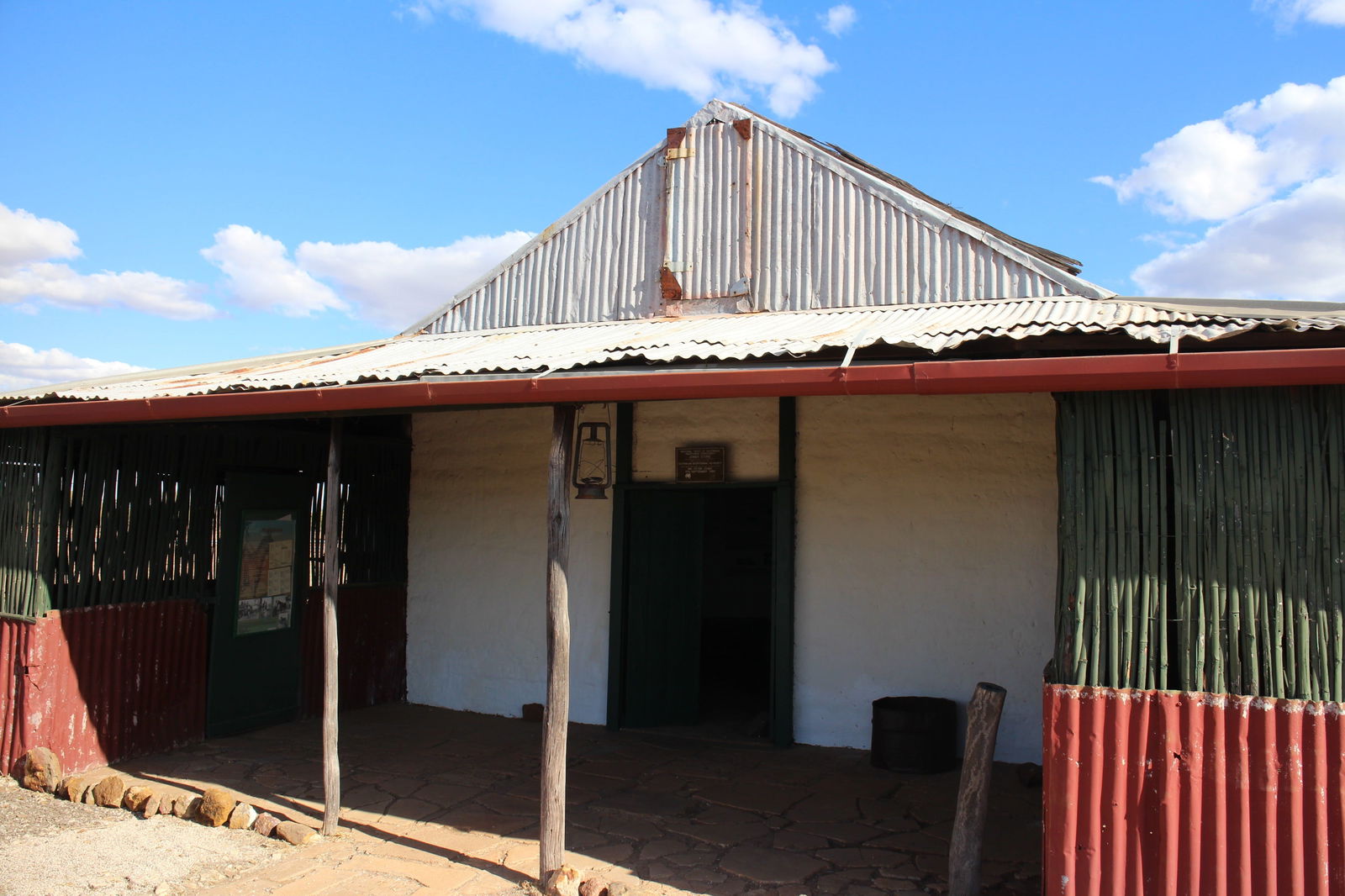 Tablelands NT Palm Beach Accommodation