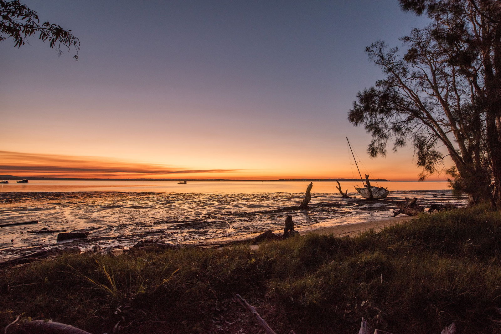Macleay Island QLD Palm Beach Accommodation
