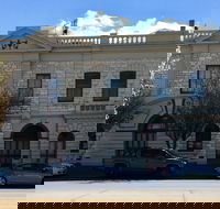 Naracoorte Town Hall - Palm Beach Accommodation
