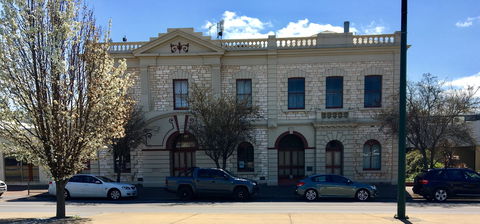 Naracoorte Town Hall - Palm Beach Accommodation 0