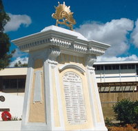 Beenleigh War Memorial - Palm Beach Accommodation