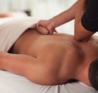 Big Thumb Massage - Palm Beach Accommodation