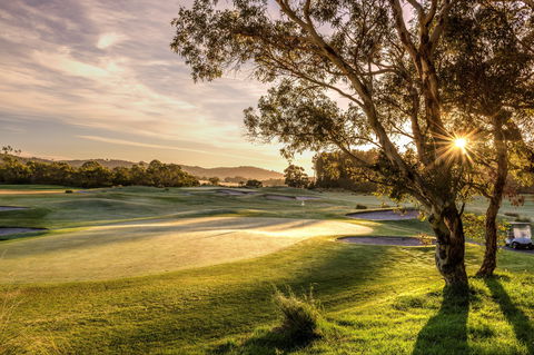 Mount Compass Golf Course - Palm Beach Accommodation 0