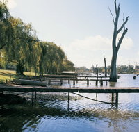 Nagambie - Palm Beach Accommodation