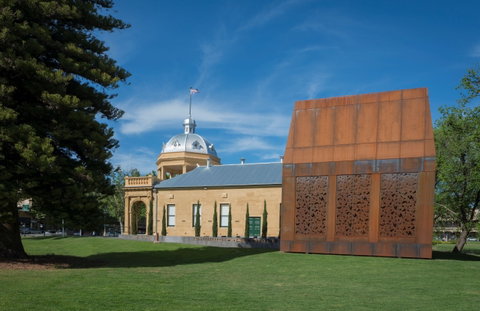 Bendigo Soldiers Memorial Institute Military Museum - Palm Beach Accommodation 0