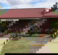 Beta Hut and Railway Memorabilia - Palm Beach Accommodation