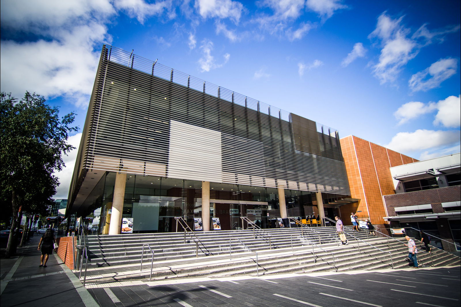 Blacktown NSW Palm Beach Accommodation