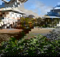 HIRL Hamilton Institute of Rural Learning - Palm Beach Accommodation