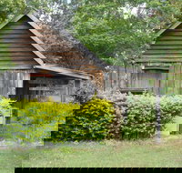 Mount Perry - Palm Beach Accommodation