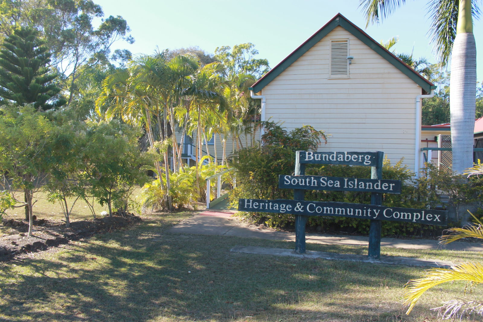 Bundaberg West QLD Palm Beach Accommodation