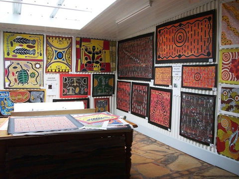 The Stockyard Gallery - Palm Beach Accommodation 0