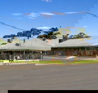 Tullibigeal - Palm Beach Accommodation