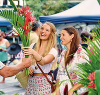 Cotters Markets - Palm Beach Accommodation