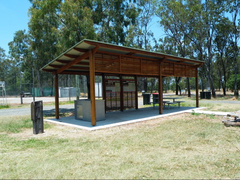 Dululu - Palm Beach Accommodation 2