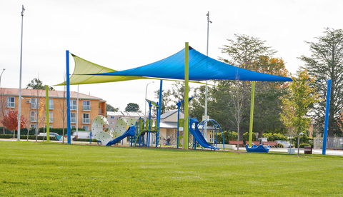 Queen Elizabeth Ll Park Queanbeyan - Palm Beach Accommodation 1