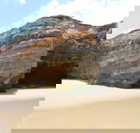 Shelley Caves - Palm Beach Accommodation