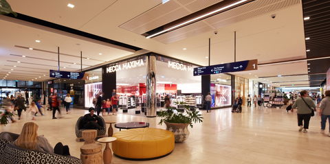 Stockland Green Hills Shopping Centre - Palm Beach Accommodation 0