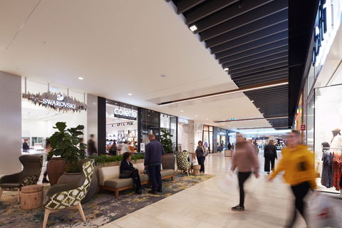 Stockland Green Hills Shopping Centre - Palm Beach Accommodation 2