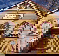 Henry Lawson Centre - Palm Beach Accommodation