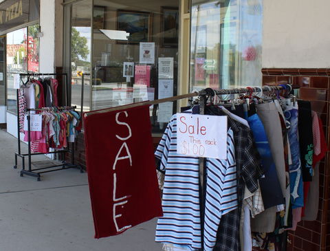 Holbrook Anglican Op-shop - Palm Beach Accommodation 0