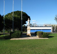 Oxley War Memorial - Palm Beach Accommodation