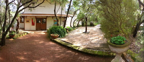 Yallingup Galleries - Palm Beach Accommodation 0