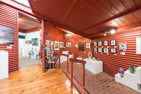 Art@Goolwa Inc - Palm Beach Accommodation 2