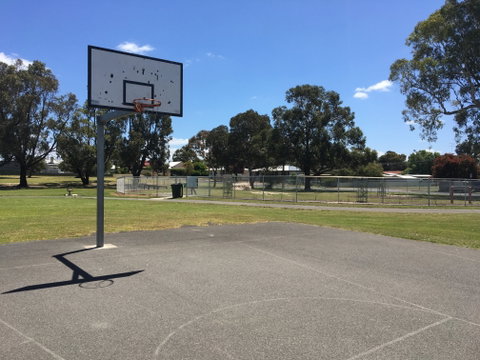 Market Square Recreation Area - Palm Beach Accommodation 2