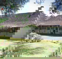 Pinjarra - Palm Beach Accommodation