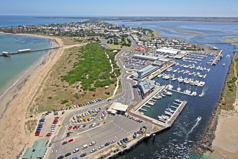 Queenscliff Harbour - Palm Beach Accommodation 1