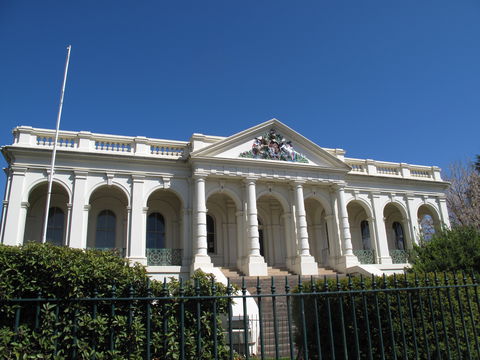 The Yass Courthouse - Palm Beach Accommodation 0