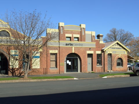 The Arts Centre Cootamundra - Palm Beach Accommodation 0