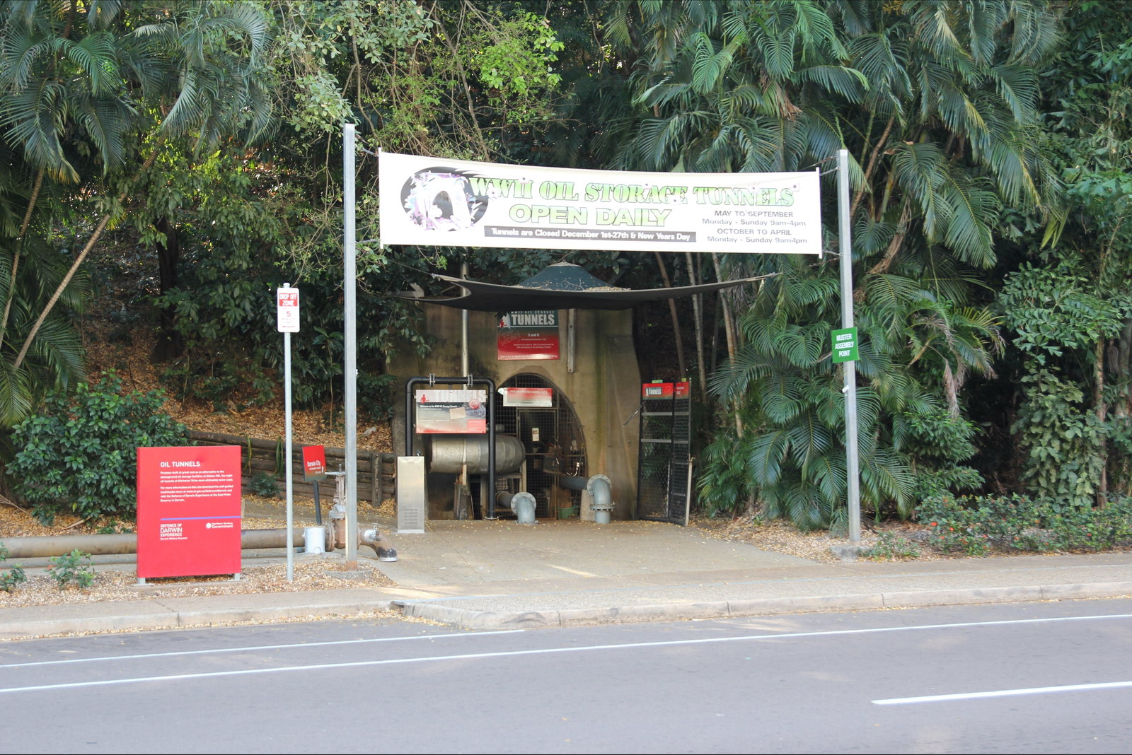Goodooga ACT Palm Beach Accommodation