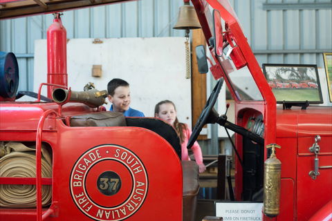 Captain's Cottage Museum - Palm Beach Accommodation 2