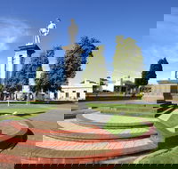 Naracoorte Town Square - Palm Beach Accommodation