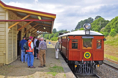 Robertson Heritage Railway Station - Palm Beach Accommodation 0
