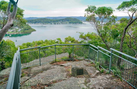 Strom Loop - Palm Beach Accommodation 0