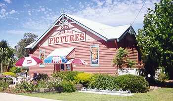 Huskisson Pictures - Palm Beach Accommodation 0