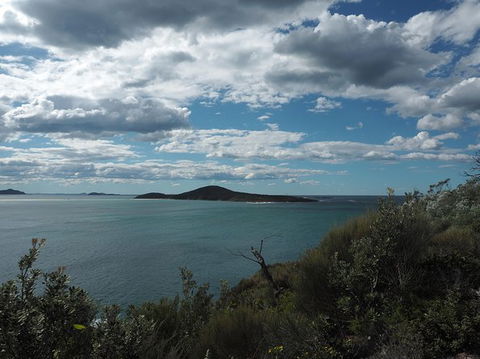 Big Rocky! Full Day Guided Walk - Palm Beach Accommodation 4