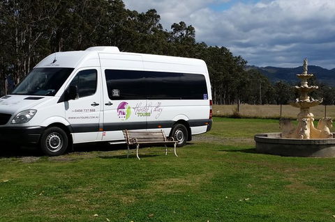 Hunter Valley Exclusive Kangaroo And Wine Tasting Experience - Palm Beach Accommodation 5